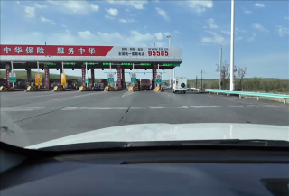 女子巧妙规划行程，五一高速免费出行，十一返程再省一笔！