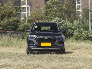 奇瑞瑞虎8，大空间七座SUV，家庭出行首选，价格亲民仅需9万多