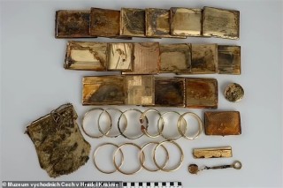 黄金宝藏价值千万，发现者高额奖金等你来拿！