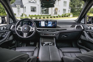 BMW X7，豪华巨无霸SUV霸主