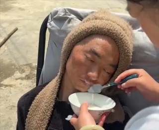 抗癌博主小杨哥离世，脑癌抗争历程回顾