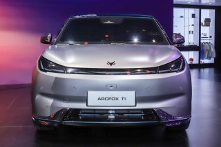 极狐T1，A0级SUV的新颜值标杆