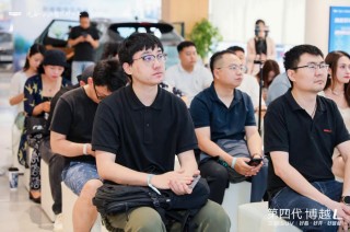 AI平权革命先锋，第四代博越L智能引领风潮，驭见热爱铸就未来趋势
