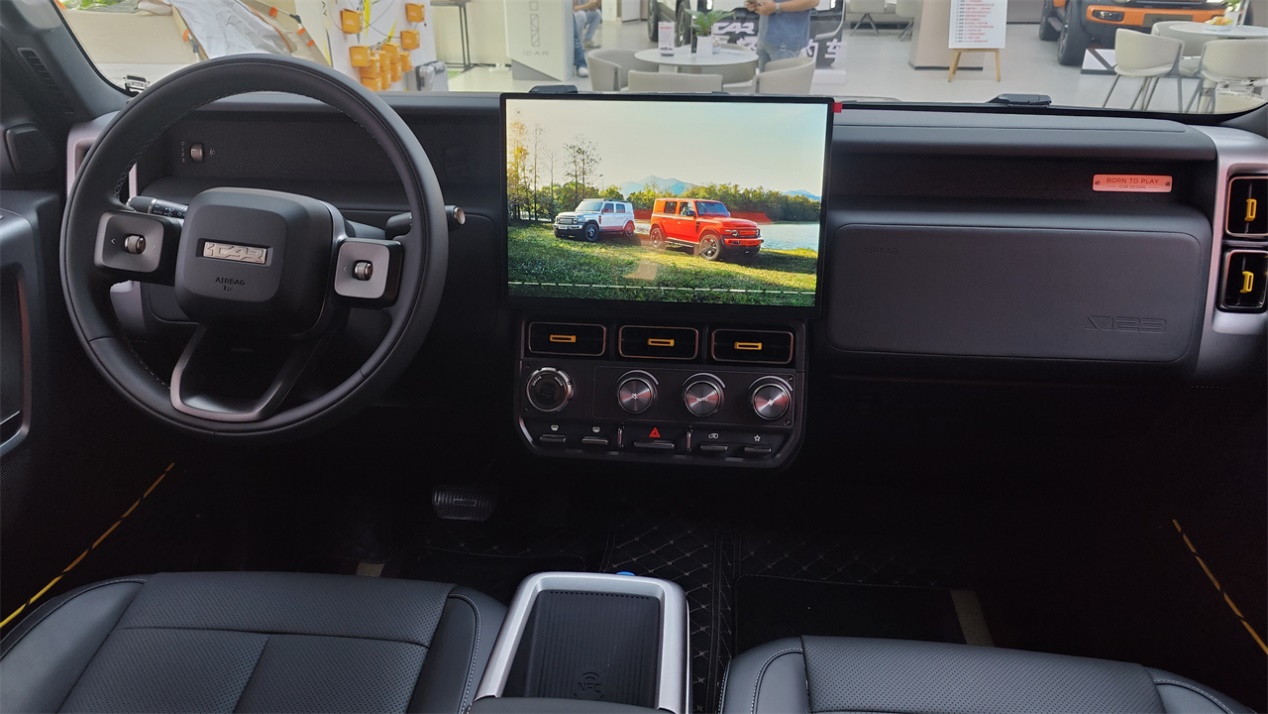 简试iCAR V23，爆款潜力股的挑战与不足分析  第9张