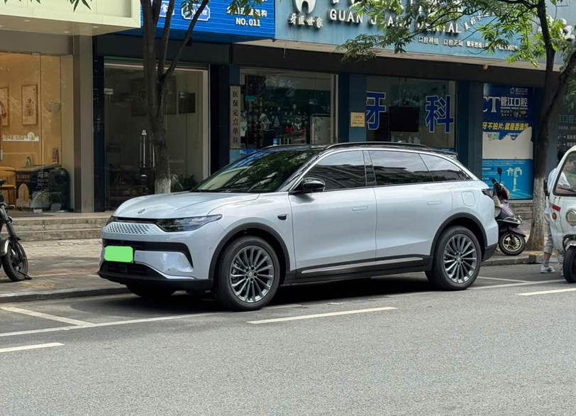 预算十万能否购入中大型SUV？零跑C11车主真实评价大揭秘！  第1张